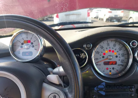 2007 Mini Cooper S z USA, uszkodzony, nr VIN WMWRH33597TL95004